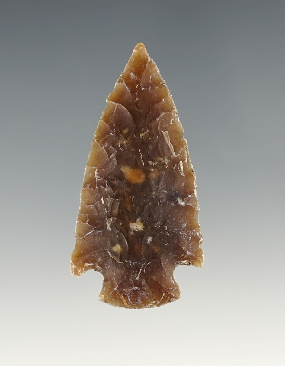 Outstanding 1 13/16" Pelican Lake found in North Dakota. Made from Knife River Flint.