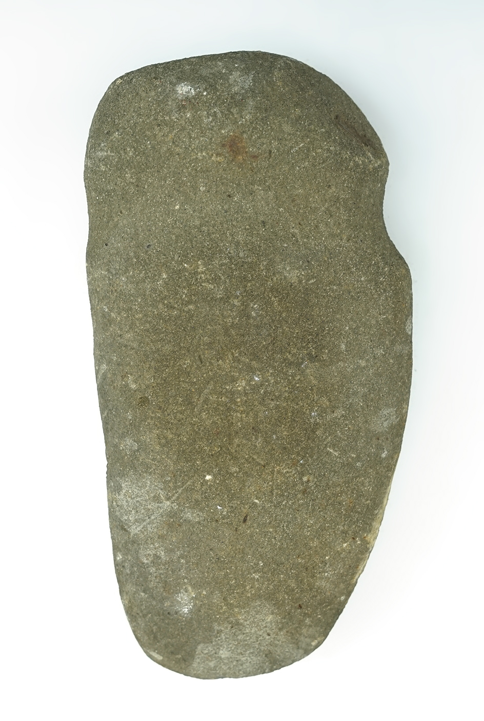 Large 7 3/4" long 3/4 Grooved Axe in great condition. Found in the Eastern U.S.