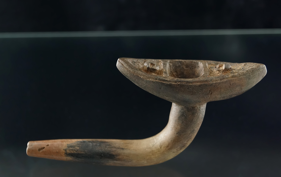 Rare style! 5 3/8" Pipe depicting two humans in a canoe some restoration. Found in New York.