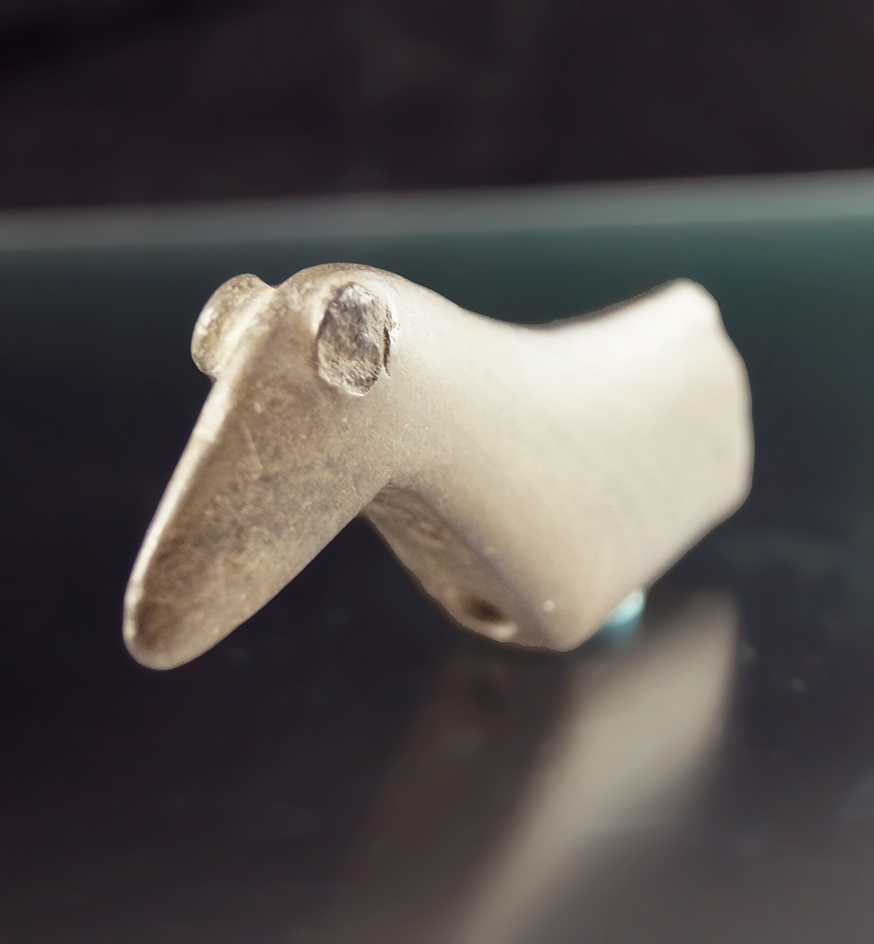 Classic style Popeye Bar Birdstone which was broken and anciently salvaged. Central Pennsylvania.