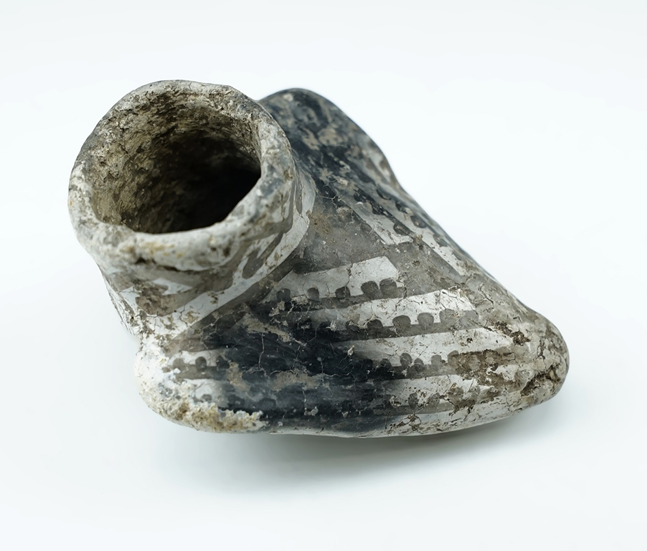 Nicely styled Miniature 2" Anasazi Pottery Vessel with original paint. Found in New Mexico.