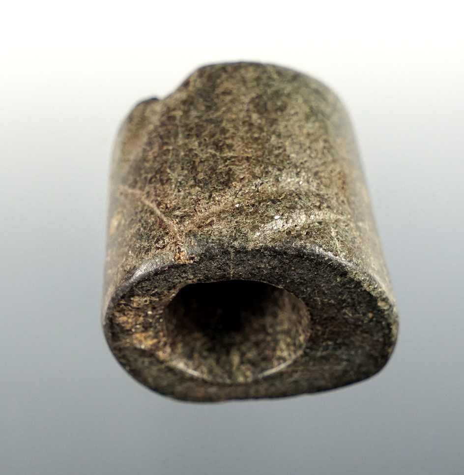 1 1/4" small Steatite Tube Pipe in nice condition. Ex. Parks.