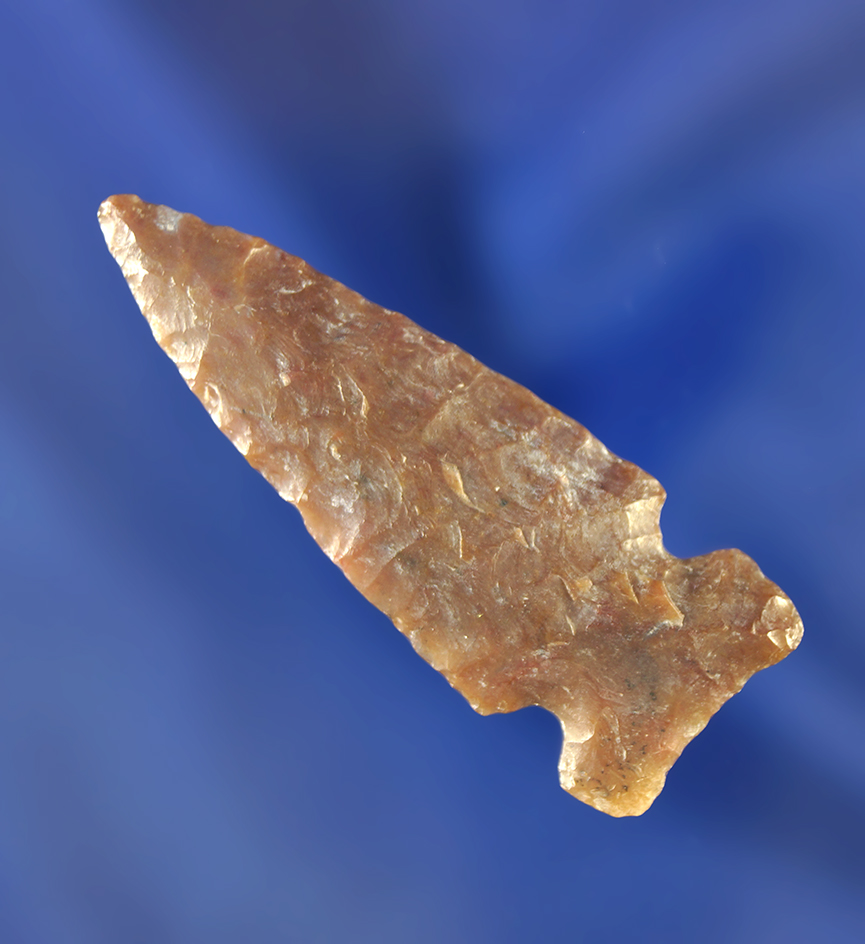 Excellent style, flaking and condition on this 1 13/16" Lookingbill point. Wyoming.