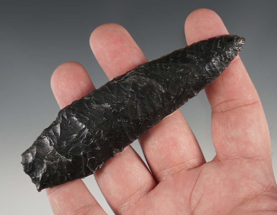 Exceptional! 4 1/2" Cody Complex knife with amazing flaking. Found in Oregon.