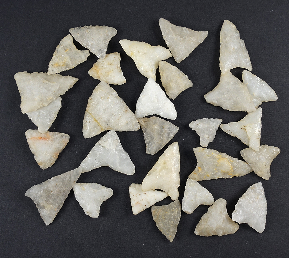Set of 28 Triangle points found around Martha's Vineyard. The largest is 1 1/2".