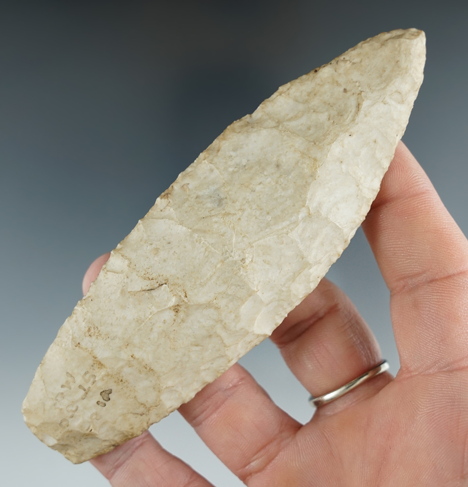 4 5/8" Agate Basin made from Burlington Chert found in Missouri.