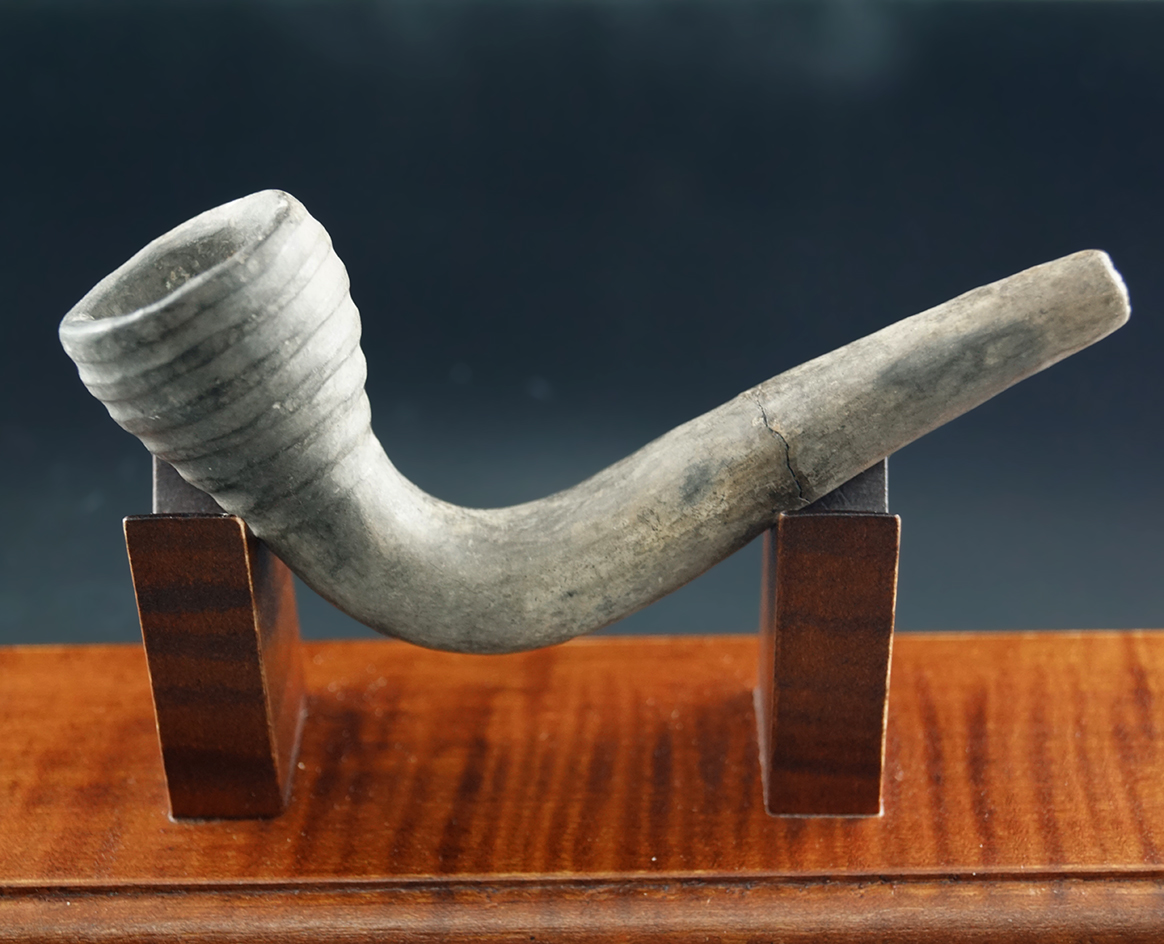 4  3/8" Well styled Iroquois Clay Ring Bowl Pipe - Jefferson Co., NY - broken and reglued stem.