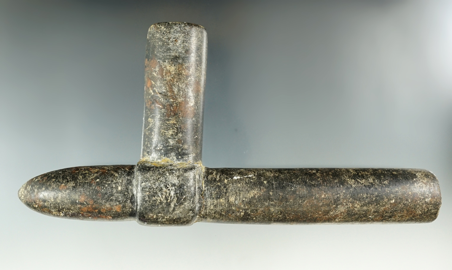 Large 7 7/8" x 3 5/8" T-shape plains Calumet Pipe made from Steatite that is highly polished.