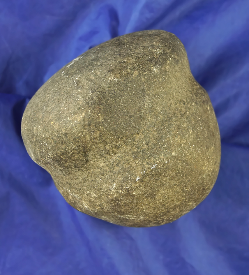 3 3/4" long full grooved Maul found in Illinois.