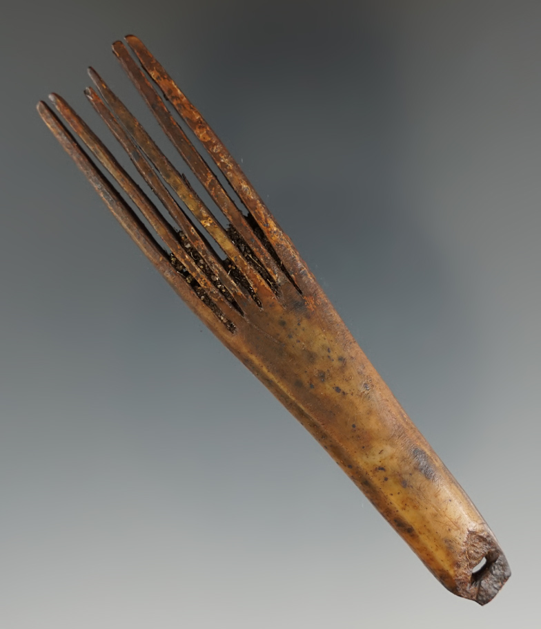 Rare! 3 5/8" Inuit ivory comb in exceptionally good condition found in Alaska.