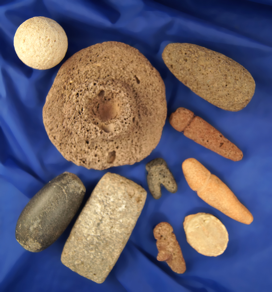 Group of assorted stone artifacts found in Arizona – largest is 5 1/4". From the Dr. Thomas collecti