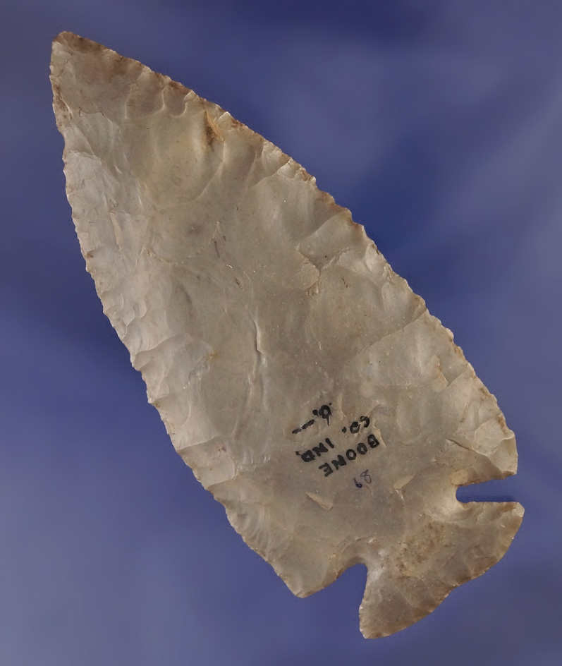 4" Hornstone Dovetail found in Boone Co.,  Indiana.  Ex. Burnell Walbrandt collection.