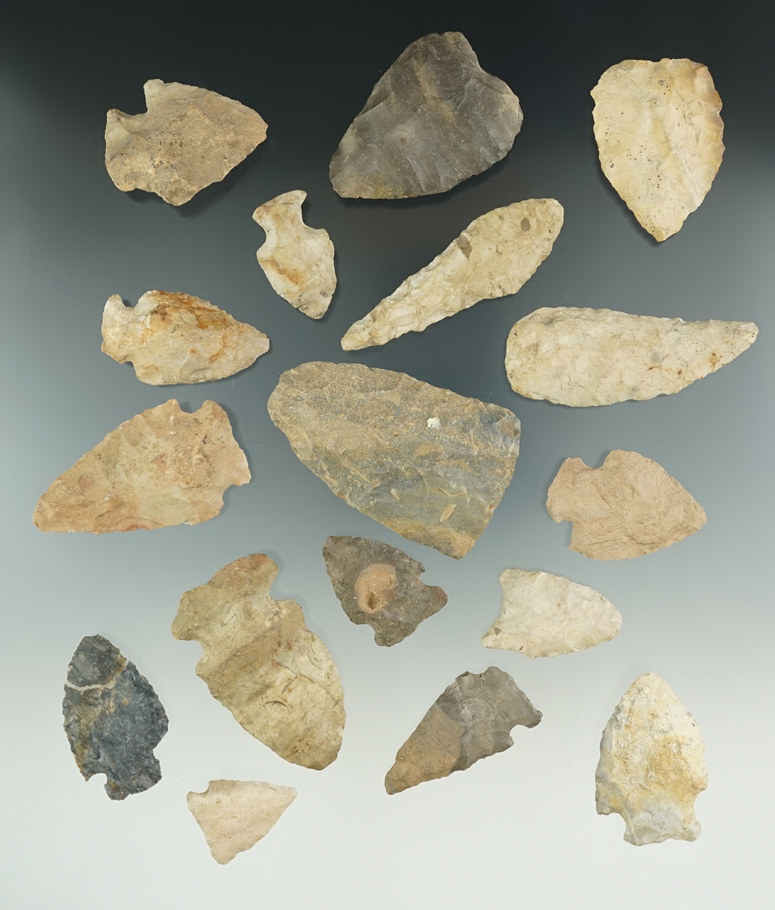 Group of 17 assorted points and knives found in Hillsdale Co., Michigan, largest is 2 7/16".