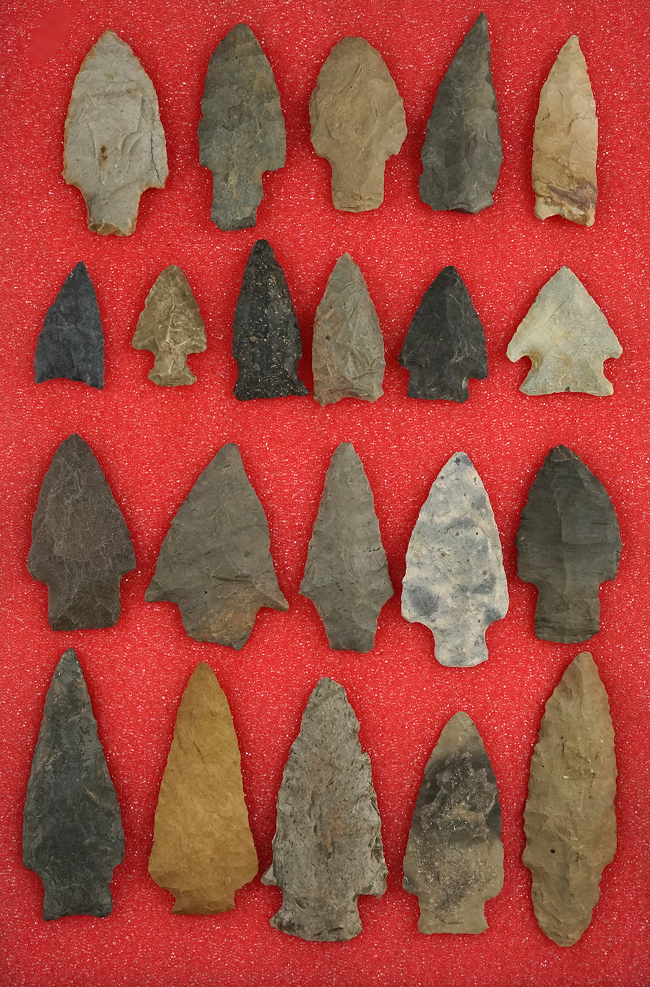 Group of 21 points found in the vicinity of Trenton New Jersey. Ex. Bill Morano. Largest is 3 3/8".