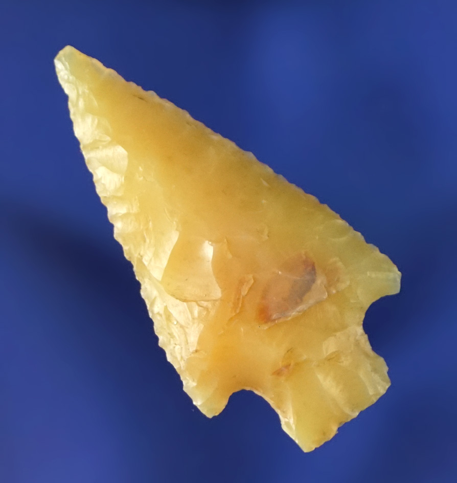 1 5/16" nicely shaped stemmed arrowhead - beautiful yellow chalcedony. Columbia River, Washington.