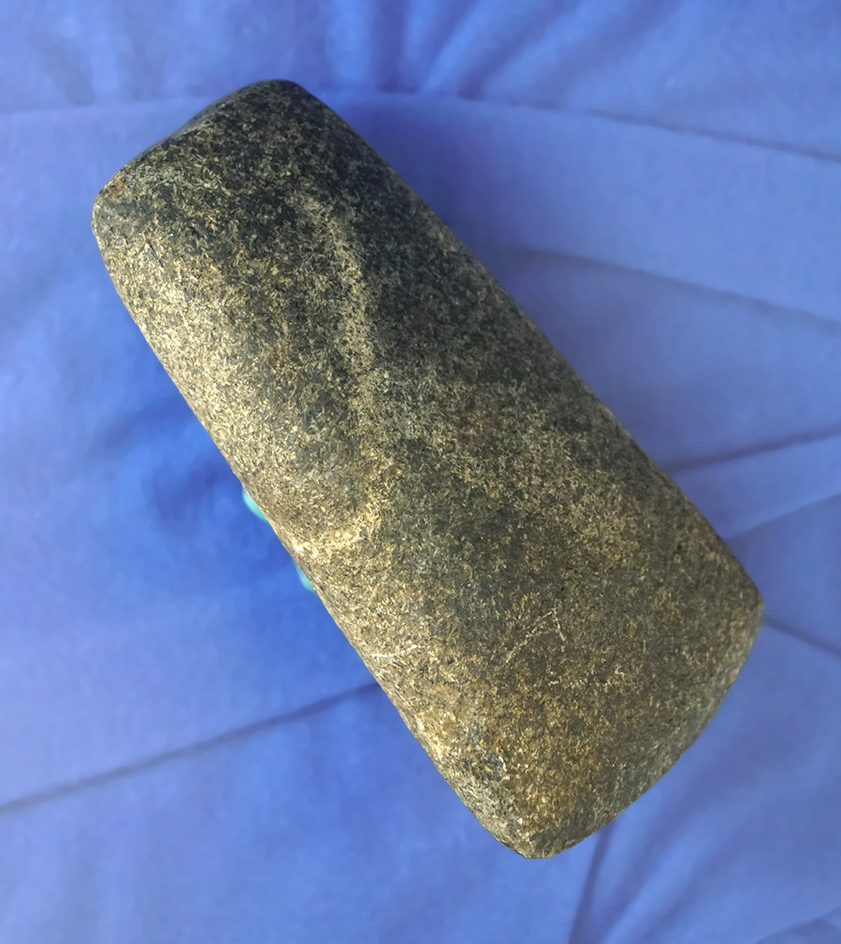 Well styled 4" Flared Bit Celt in excellent condition found in Michigan.