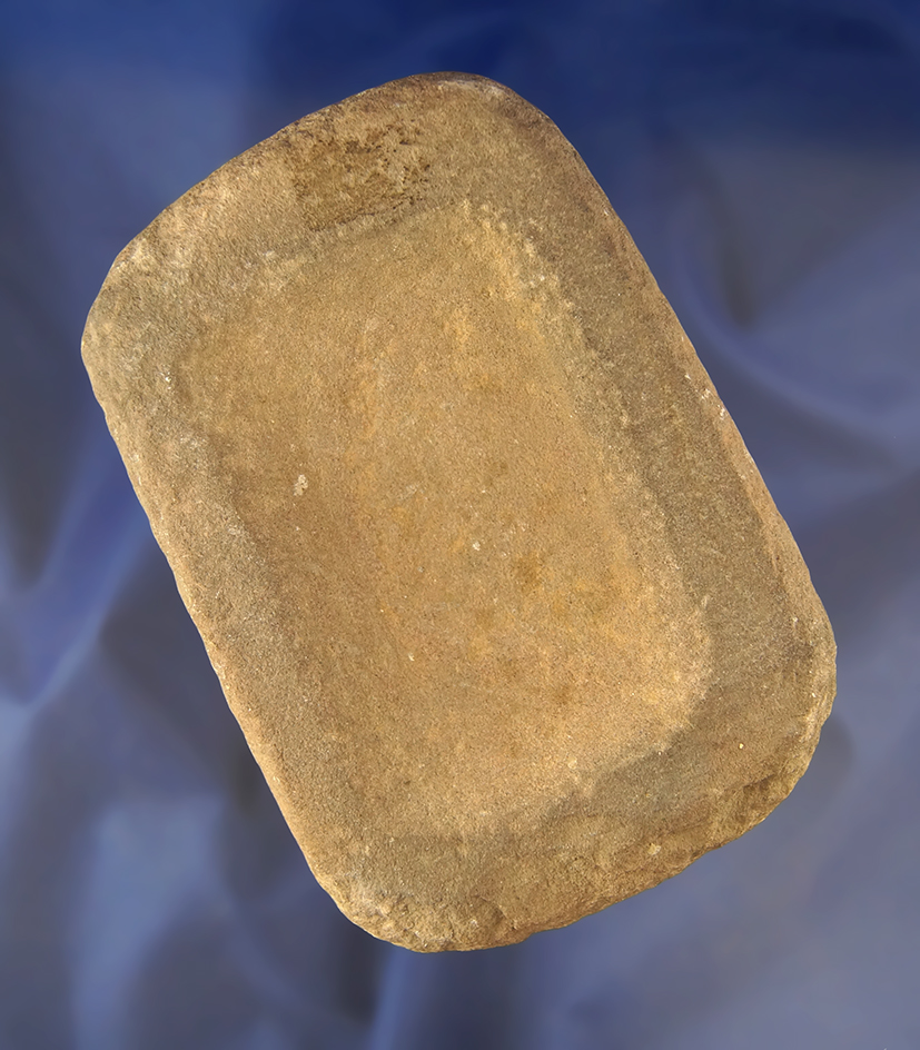 Well styled 5" stone pallet found in Arizona.