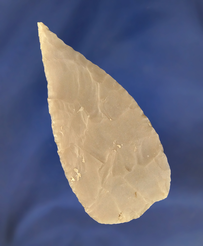 Thin and well flaked 3 1/4" Covington Blade with a nice tip found in Texas.