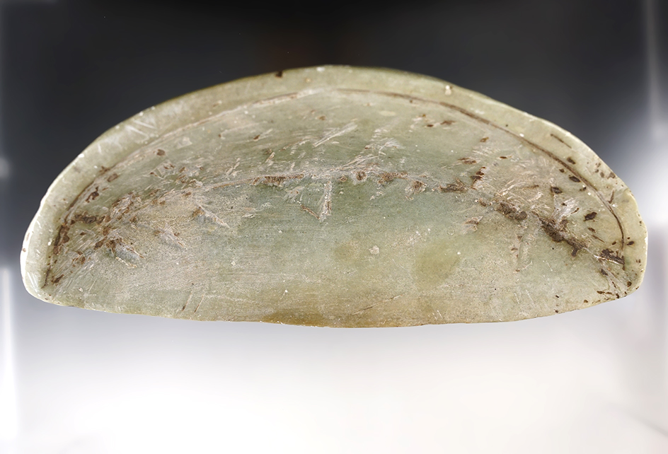 Fine 8 7/8" x 4" Inuit Soapstone Qulliq found in Alaska.