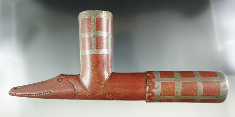 Exceptional! 9 7/8" long x 3 3/4" tall Gar effigy Catlinite T-Pipe - extensive lead inlays.  Circa 1