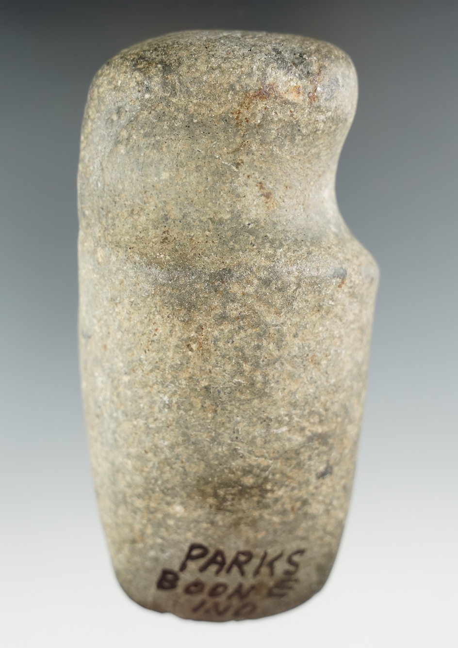 4 3/8" Long 3/4 Groove green Granite Poll Axe found in Boone, Indiana. Nice example. Ex. Parks.