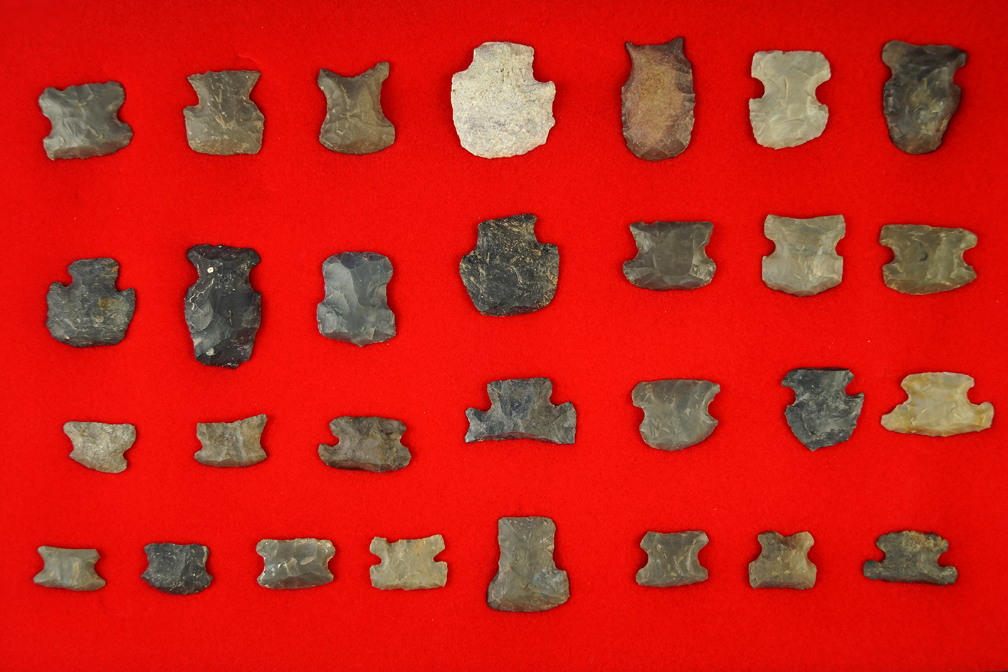 Set of 29 Ohio area Hafted Scrapers in very good condition.  Largest is  1 1/4".