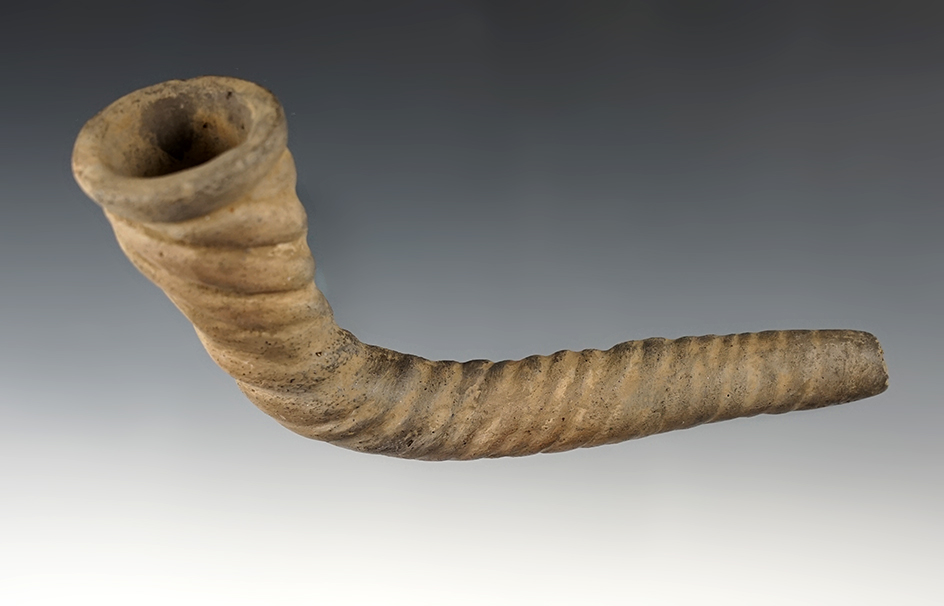 Beautifully styled 5 1/2" Twist Pipe with some restoration to stem. Found in New York. 