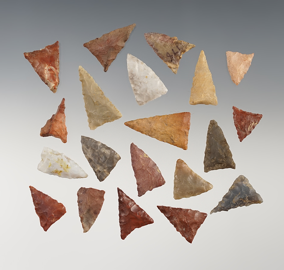 Set of 20 Triangle points found in the Kentucky/Tennessee area. The largest is 1 3/16".