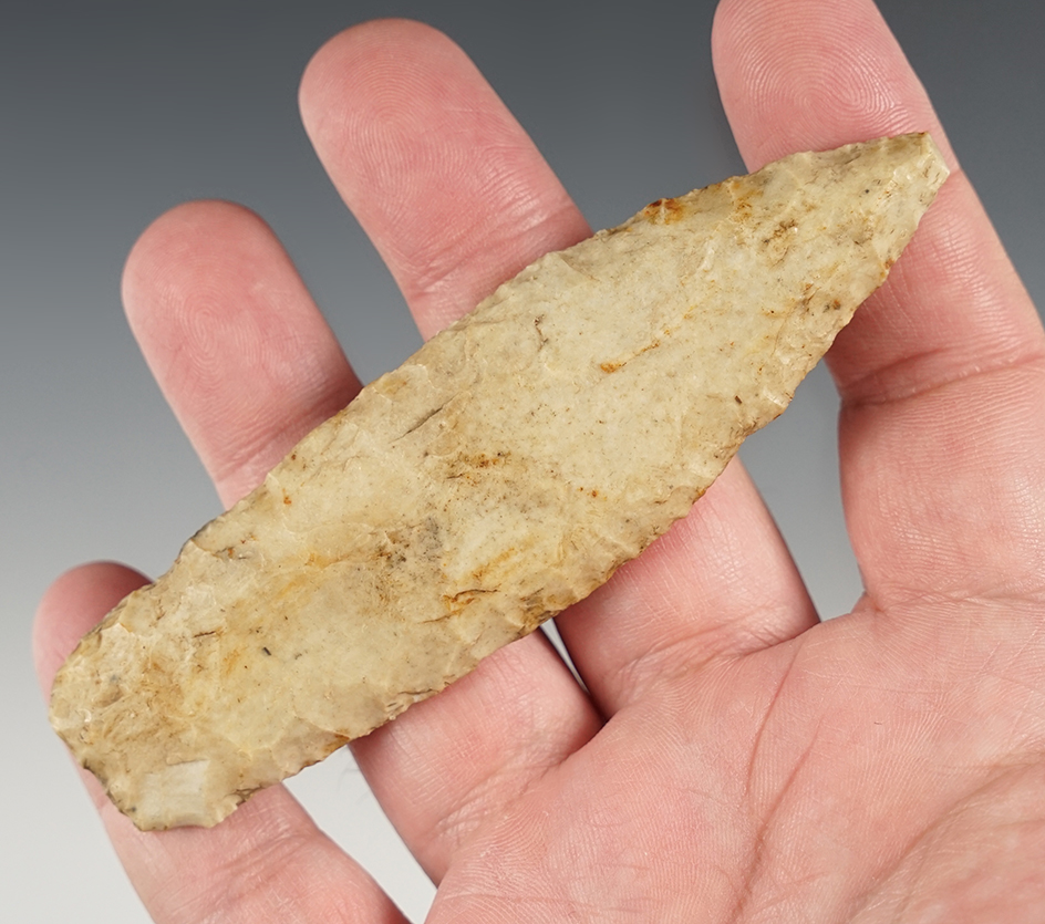 Well patinated 4 3/16" Lanceolate Knife- Kentucky. Ex. Ralph Cobb collection. Bennett COA.