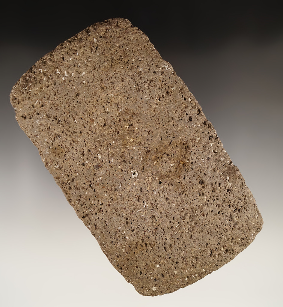 6 1/2" Mano found in Malheur Co., Oregon. Nice use wear on one side.