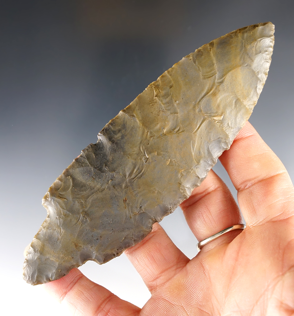 5 1/8" Beavertail Adena made from Hornstone. Thin and fine. Found in Indiana.