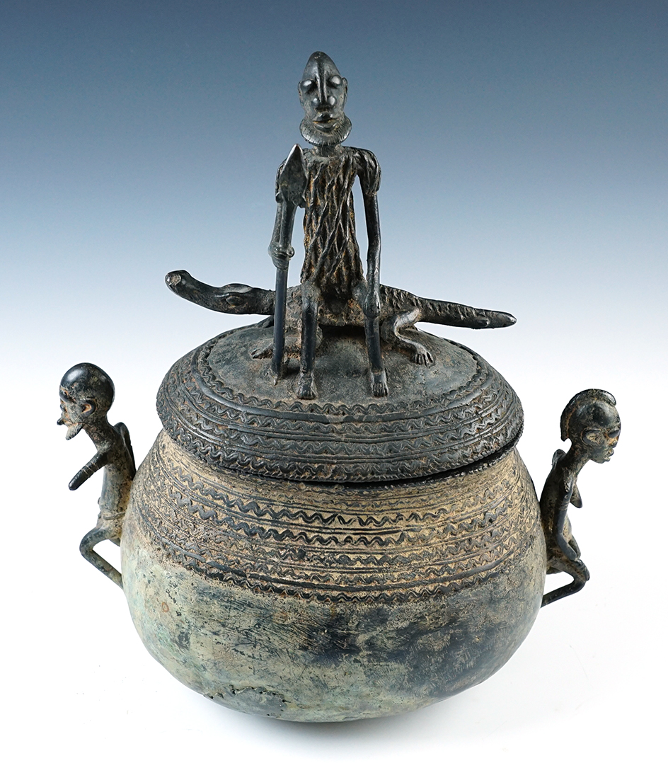 Vintage bronze ornamental container with excellent art work. Africa.