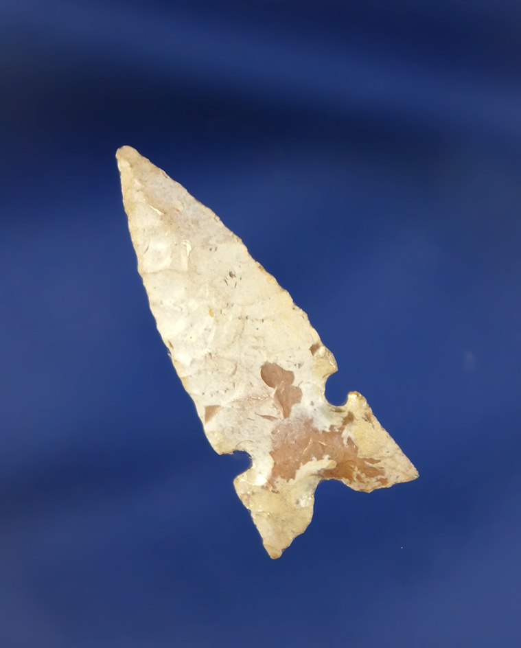 Nicely flaked, well styled and heavily patinated 1 5/16" Desert Sierra found in Oregon.