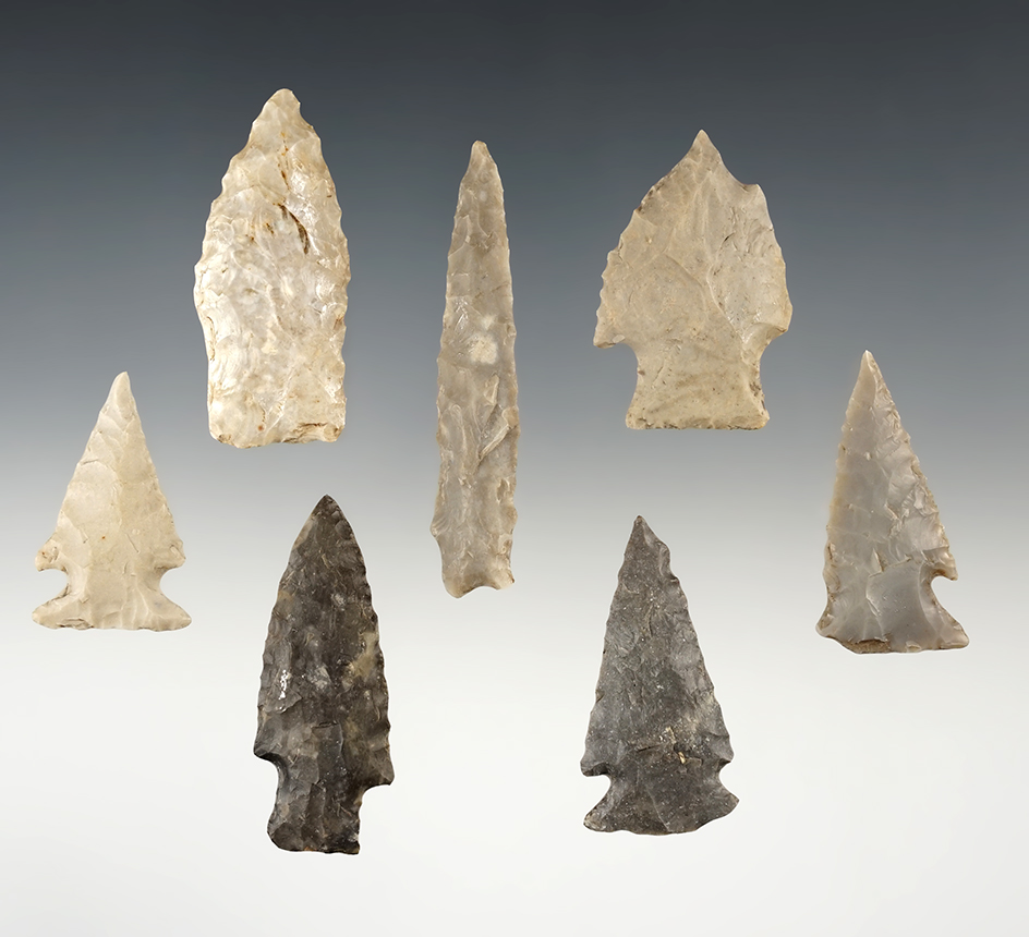 Ex. Museum! Set of 7 nicely made Texas points. The largest is 2 9/16".