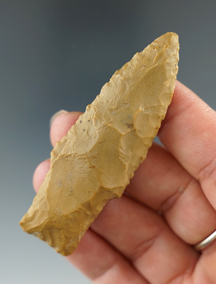 2 13/16" well styled Searcy point found in Greene Co., Arkansas.