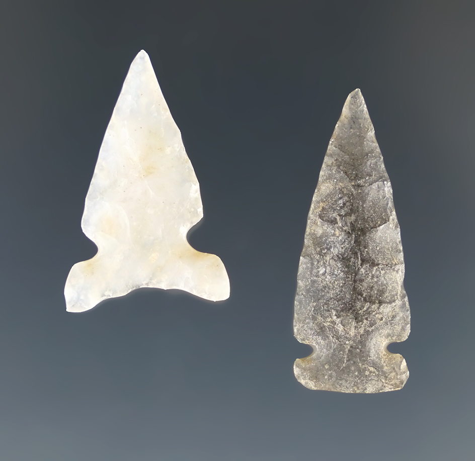 Pair of nicely made New Mexico points. The largest is 1".