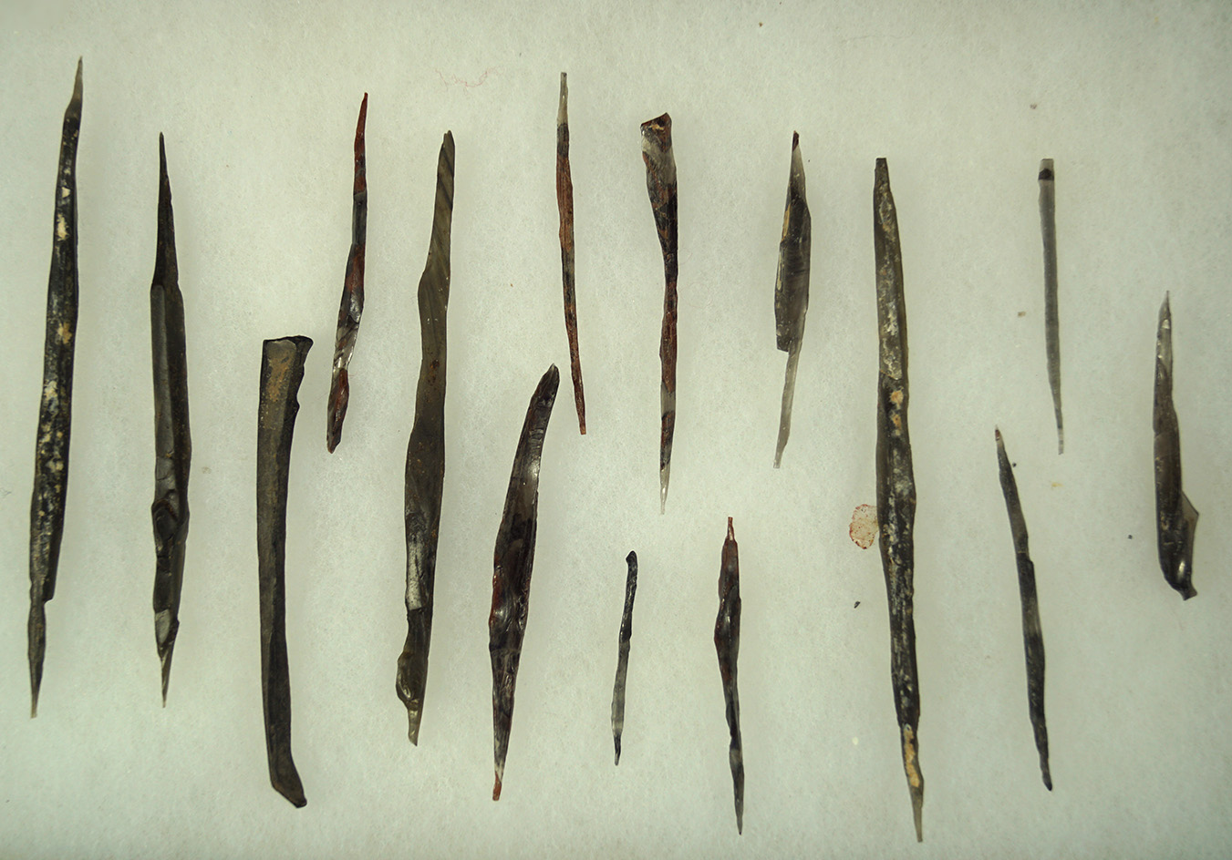 Nice set of 15 obsidian needles found in Nevada. Largest is 5 1/2".