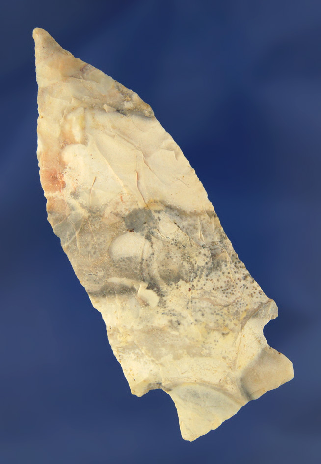 Excellent style on this 3 9/16" Etley found in Missouri made from Mozarkite Flint. Nice mineral depo