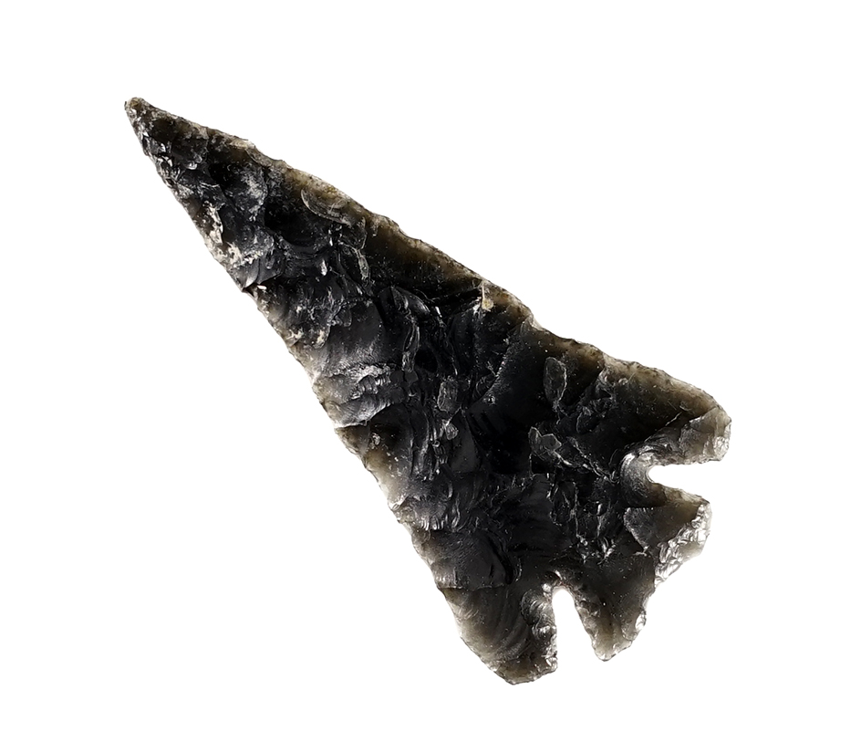 Excellent style on this 2" Obsidian Cornernotch found in Nevada. Ex. C.L. Pugh Museum. 