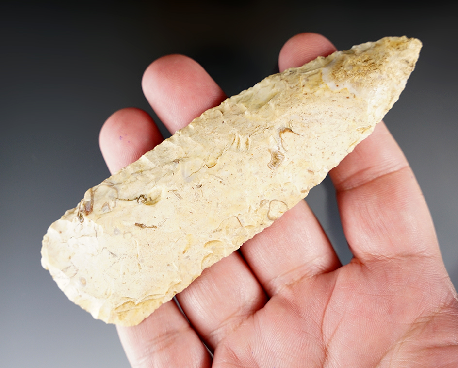 4 13/16" heavily patinated knife found in the Illinois/Missouri area.