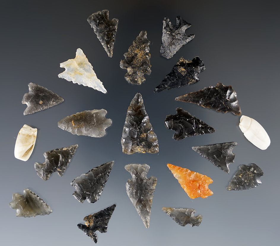 Group of 21 nice New Mexico points, largest is 1 1/16".