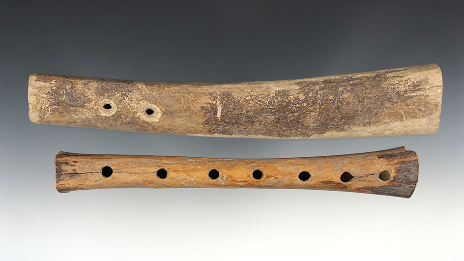 Pair of large bone flutes found in Arizona. Largest is 8 1/4".