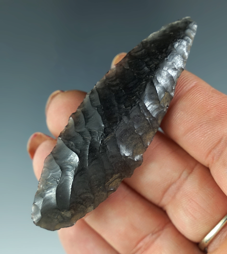 Excellent diagonal flaking on this 2 11/16" Cascade Shouldered found in Nevada. Nicely ground.