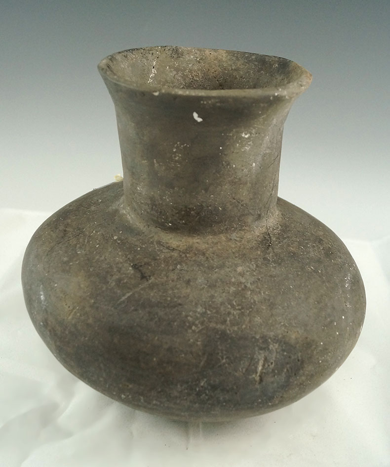 6 1/4" Mississippian Water Bottle - Mississippi Co., Arkansas with some restoration to upper section