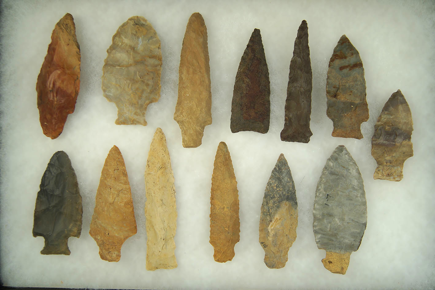 Group of 13 assorted midwestern Artifacts, largest is 3 5/8".
