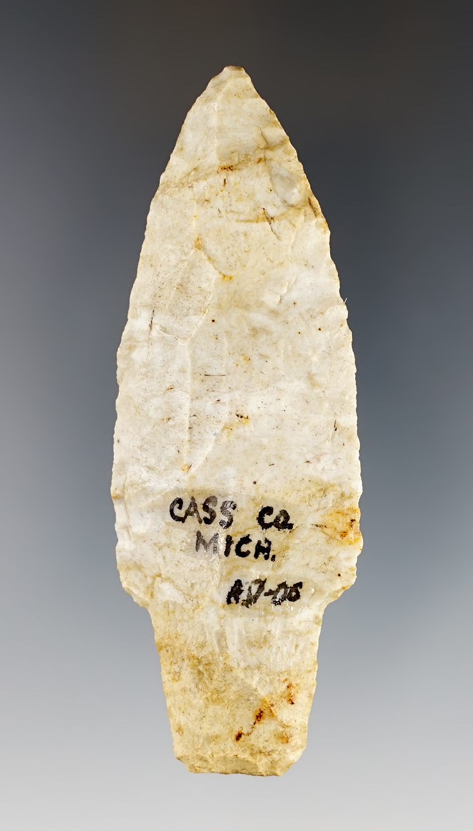 Nicely styled 3 3/8" Adena - Coshocton Gray Flint. Found in Cass Co., Michigan.