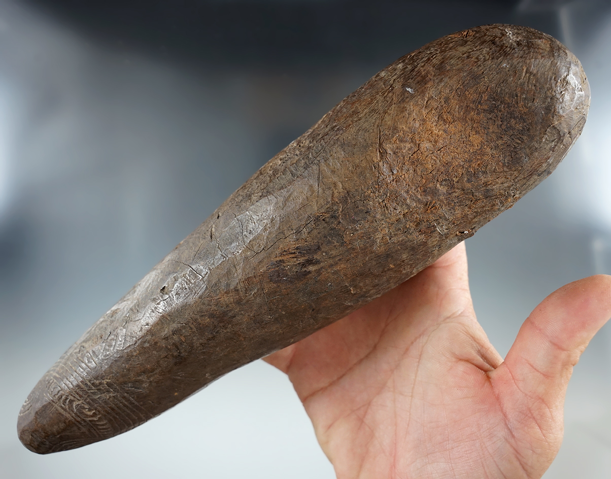 Very unique incised line design etchings -  9 5/8" Burl wood Salmon club - Pacific Northwest.