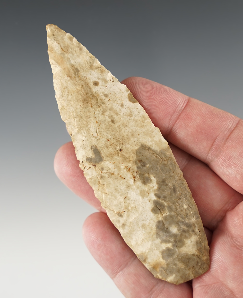 Nicely flaked and styled 4 1/2" Sedalia found in Missouri.