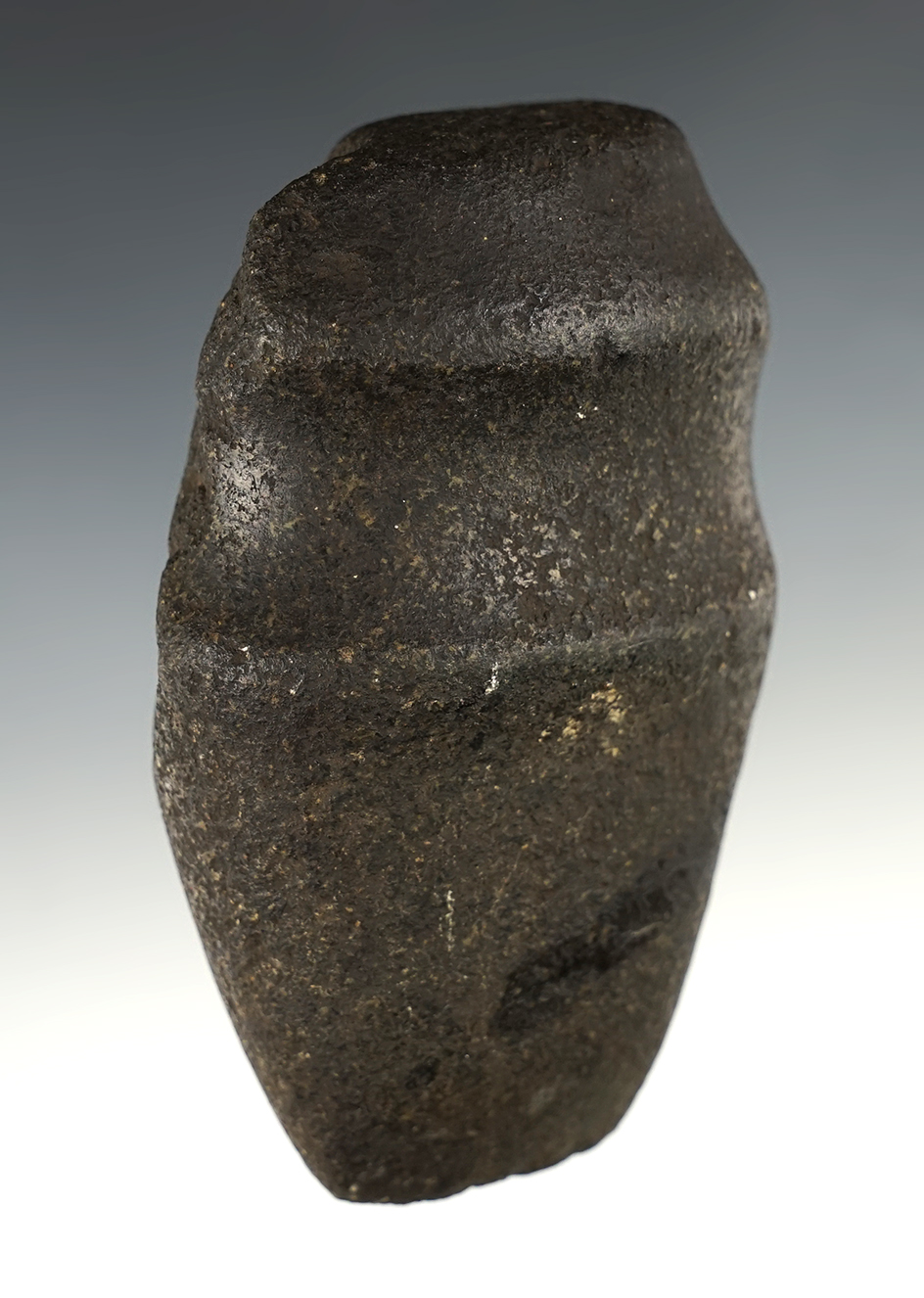 4 3/8" long 3/4 Grooved Axe with some ancient poll damage on one side. Washington Co., Ohio.