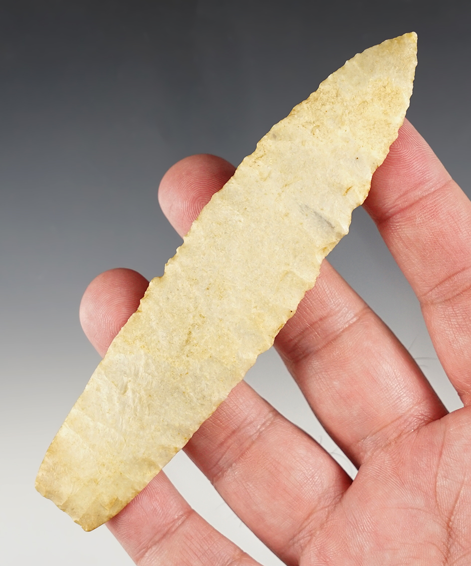 5" Classic Transverse flaked Agate Basin. Extremely fine example. Found in Pike Co., Missouri.